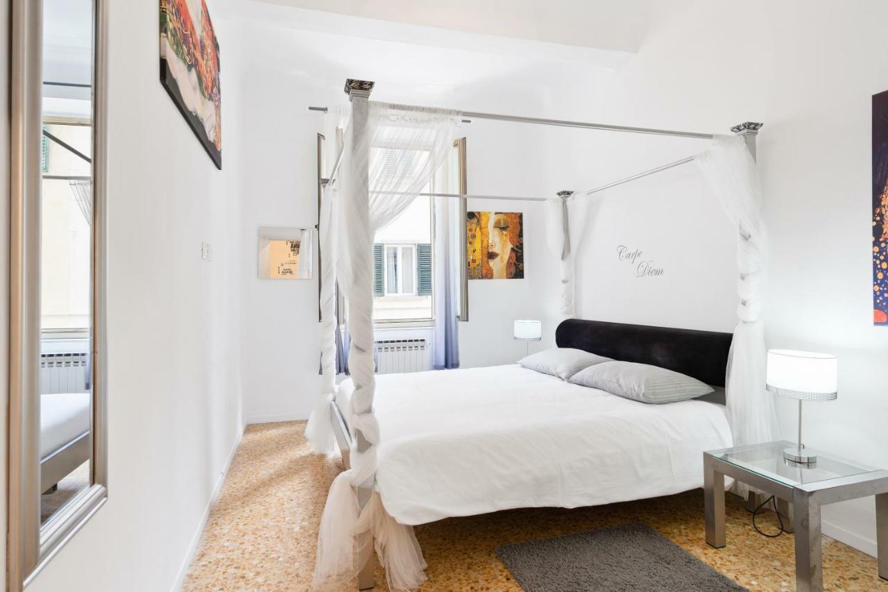 Carpe Diem Arno Apartment Φλωρεντία Εξωτερικό φωτογραφία